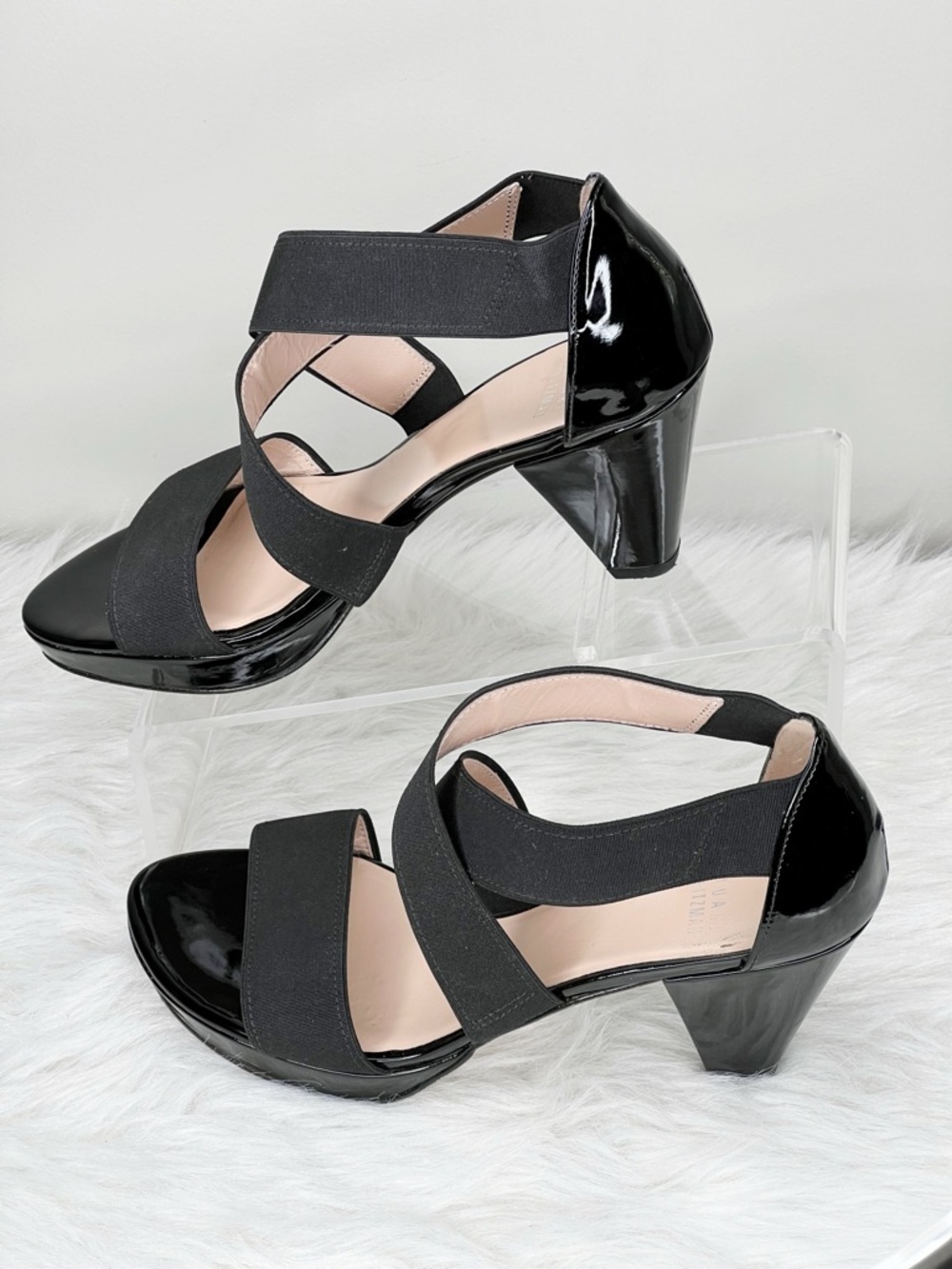 Stuart Weitzman Overreach Black Patent Leather Sandals Size 7.5 - Picture 3 of 8
